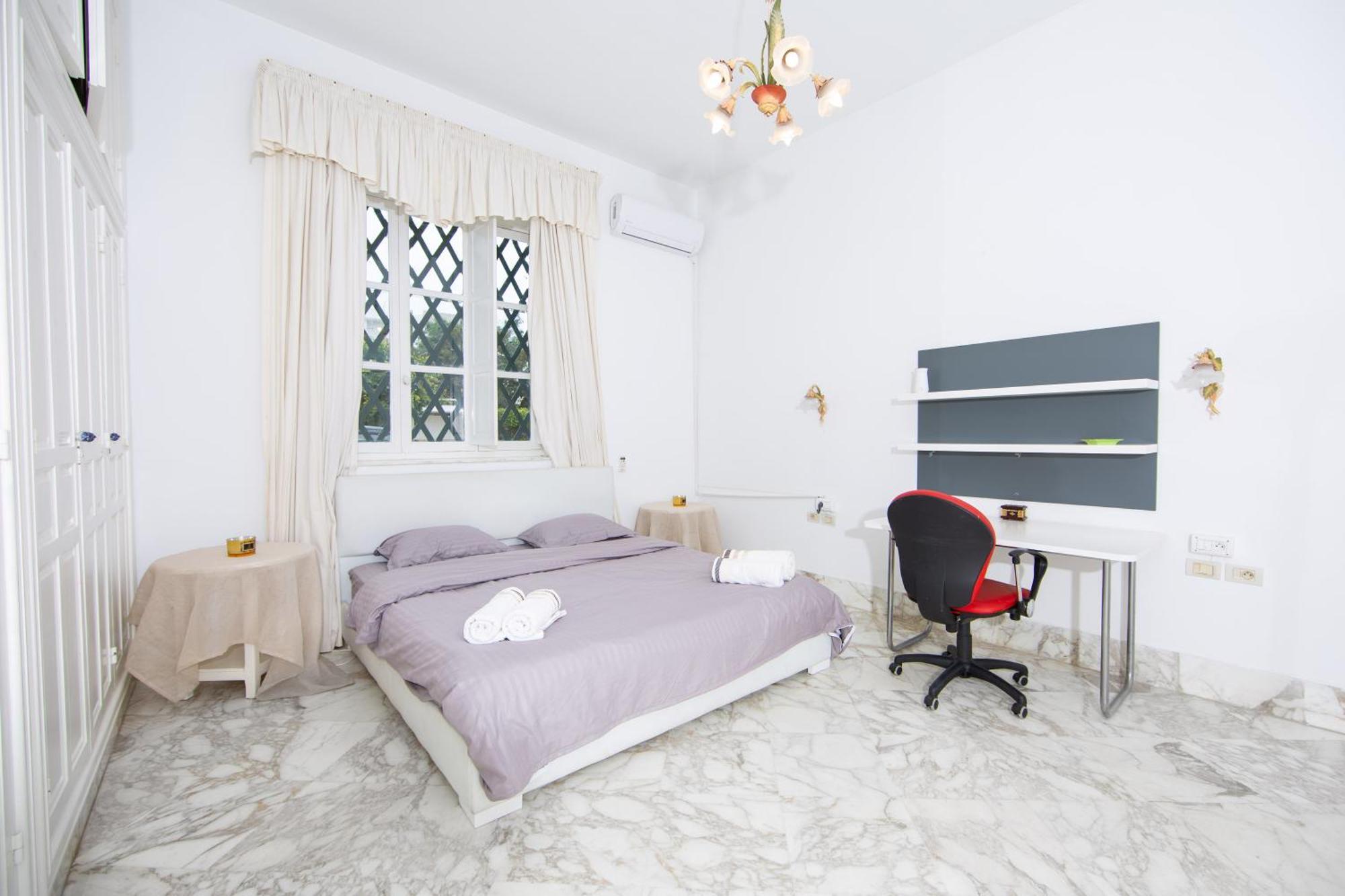 Appartement Prive Dans Une Grande Maison D'Hote La Marsa Bagian luar foto