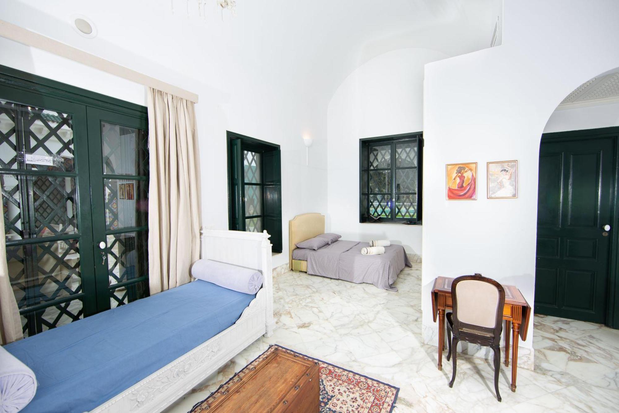 Appartement Prive Dans Une Grande Maison D'Hote La Marsa Bagian luar foto