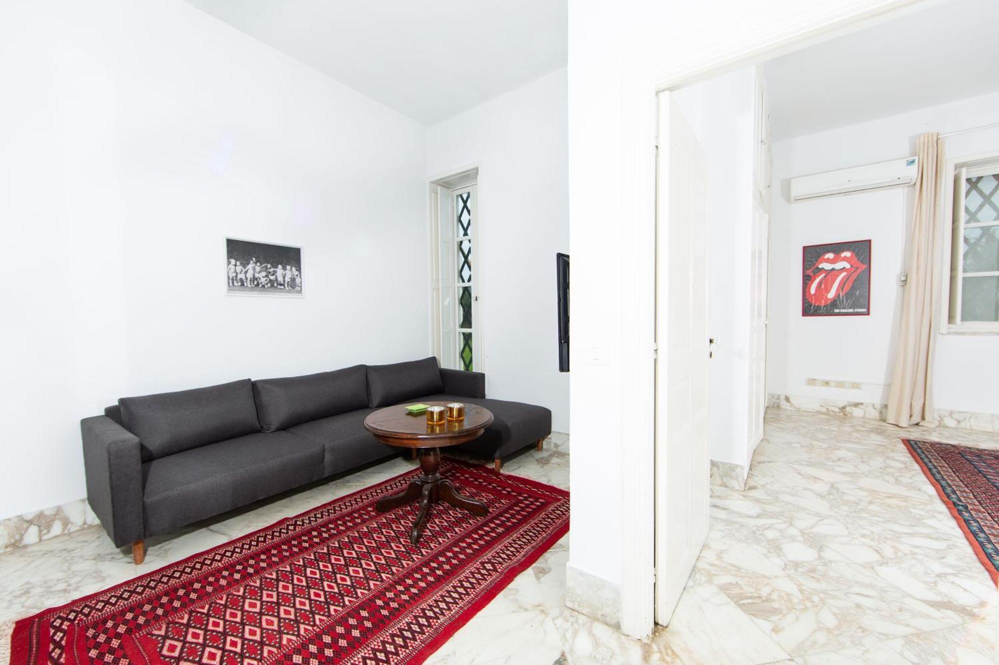 Appartement Prive Dans Une Grande Maison D'Hote La Marsa Bagian luar foto