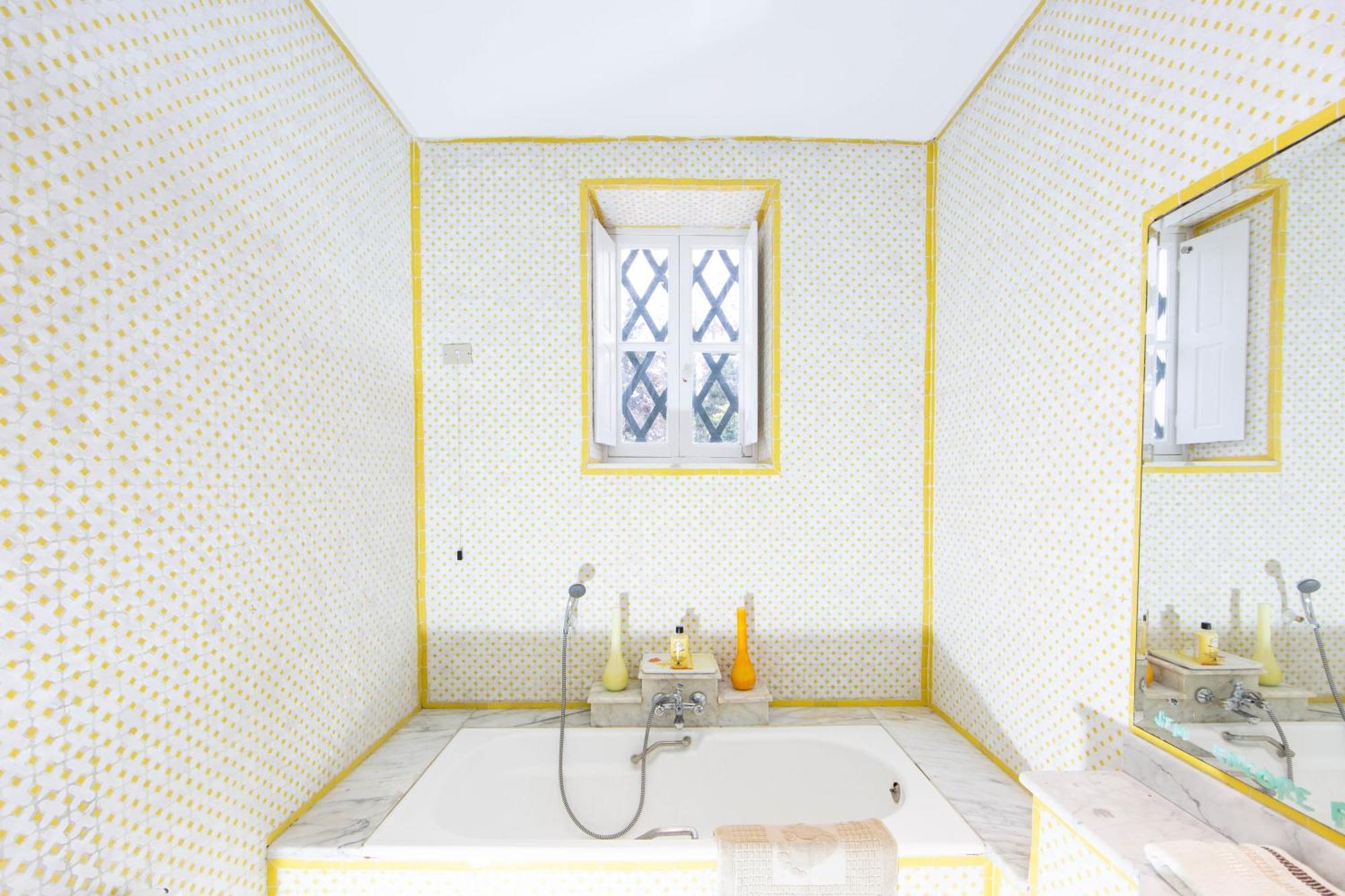 Appartement Prive Dans Une Grande Maison D'Hote La Marsa Bagian luar foto